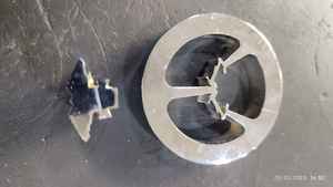 Fournisseur en gros de matrices d'extrusion en caoutchouc durables pour des produits en caoutchouc flexibles et durables, approvisionnement mondial disponible - Product Image 4