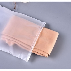 Offre Spéciale dédouanement zip-lock sac joint de Valve supermarché PE plastique cosmétique emballage thermoscellé Viet Nam-GRS40 RCS CTIC - Product Image 3