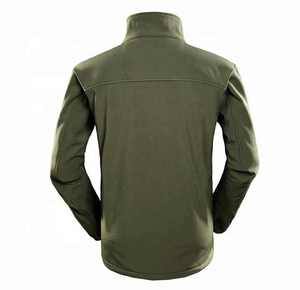 Promotion de logo personnalisé d'usine Veste Softshell coupe-vent imperméable d'extérieur bon marché avec logo - Product Image 2