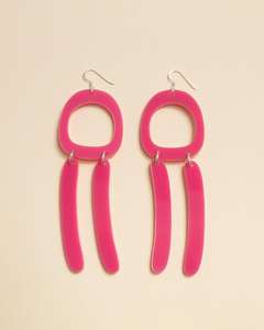 Boucles d'oreilles en résine de qualité supérieure pour filles et femmes, forme triangulaire, bijoux en résine pour femmes élégantes par HF CRAFTS - Product Image 1