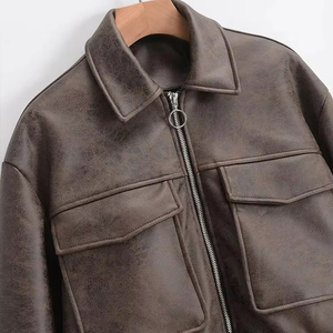 Chaqueta Bomber Personalizada con Diamantes de Imitación, Chaqueta de Béisbol Bordada con Letras Vintage - Product Image 1