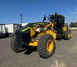 รถเกรดเดอร์ล้อหนัก GD623A-1 เครื่องยนต์ Deutz ประสิทธิภาพการทำงานสูง รับประกัน 5 ปี เครื่องจักรก่อสร้าง รุ่น GD511 ฝรั่งเศส - Product Image 2