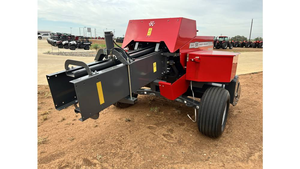 Presse à balles carrées d'occasion et neuves Hay and Forage Massey Ferguson 1836 - Presse à balles carrées Massey Ferguson 1840 de petite taille - Product Image 4