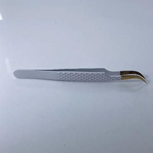 แหนบคีบขนตาแบบตรงและโค้งงอสีขาวและสีทองทำจากสเตนเลสคุณภาพดี - Product Image 6