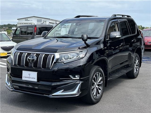 Prado SUV 2020 Usado en Buen Estado, Volante a la Izquierda, a Precio Económico - Product Image 4