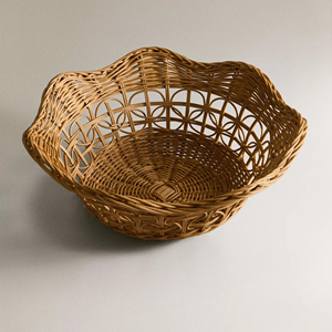 Unique shaped natural rattan fruit bowl Natural Meal Presentation Decor Eco-Friendly Wholesale Vietnamese Products - Product Image 1