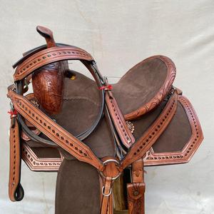 Conjunto de Silla de Montar Western de Cuero y Madera Premium con Diseño Artístico para Carreras de Barriles |   Juego de Herrajes de Acero Inoxidable Hechos a Mano para Montar a Caballo - Product Image 1