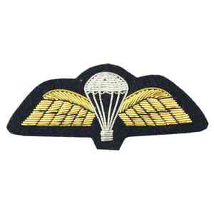 Conjunto de pantalones cortos informales de verano para hombre, camiseta de manga corta a la moda y pantalones cortos, ropa deportiva transpirable de secado rápido - Product Image 6