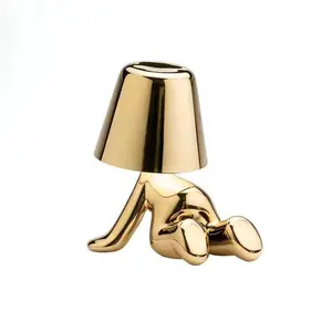 Lámpara de Escritorio LED Ecológica GoldGuardians, Diseño Nórdico Europeo Flexible, Cuerpo de Hierro, Madera y Metal, 220V CA, Batería, para Dormitorios y Habitaciones - Product Image 1