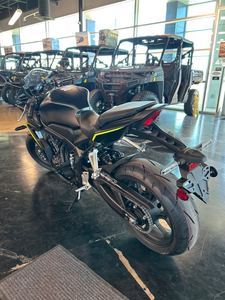 Meilleures Motos Honda <span class=keywords><strong>CBR</strong></span> 650R E-CLUTCH 2026 pour un Marketing Instantané - Product Image 5
