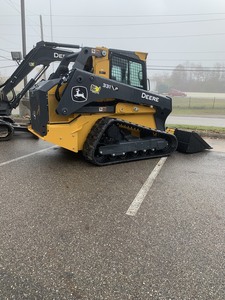 รถตักล้อยาง John Deere 331P แบบ Skid Steer Loader สำหรับงานหนัก ขนาดกะทัดรัด พร้อมความสามารถรับน้ำหนักสูง ราคาดี - Product Image 6