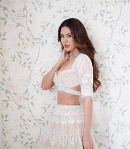 Hermosa y más tendencia Wedding Lehenga Collection - Product Image 2