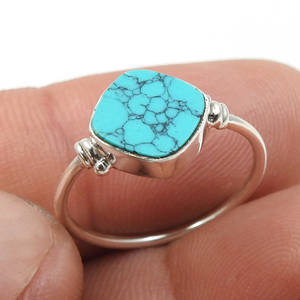 Precio al por mayor de alta calidad, anillo con forma de cojín de piedras preciosas de turquesa Natural de Plata de Ley 925 para mujer y niña, joyería hecha a mano - Product Image 4