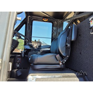 JARRAFF LINEBACKER 4x4 2025, état neuf, avec climatisation et 3 heures d'utilisation - Product Image 4