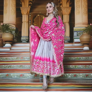 Moda de moda para mujer largo Georgette Anarkali bordado Kurti Dupatta vestido con traje boda fiesta Pishwas Anarkali - Product Image 1