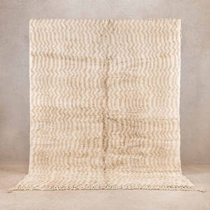 Alfombra con diseño marroquí de alta calidad, tapete auténtico de Beni Ourain, Azilal, venta al por mayor - Product Image 2