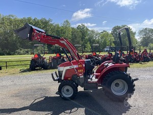 รถแทรกเตอร์ Massey Ferguson 1E.256 สีส้ม ขับเคลื่อน 4 ล้อ เครื่องยนต์ดีเซล 40 แรงม้า พร้อมเกียร์ สำหรับใช้งานทางการเกษตร - Product Image 5
