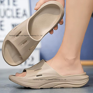Chaussons d'hiver doux légers et écologiques personnalisés EVA déodorant hommes femmes sans lacet semelle épaisse sport anti-dérapant - Product Image 4
