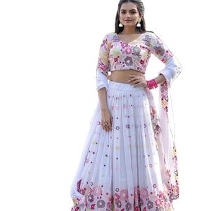 Dernière Designer Faux Georgette Broderie Séquence Travail Lehenga Choli Vêtements Indiens et Pakistanais par Fab Zone - Product Image 1