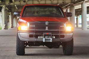 AUTOS USADOS DE ALTO RENDIMIENTO, Camionetas 2500ST 2001 - Product Image 2