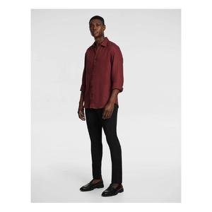 Chemise élégante à manches longues pour homme, conçue pour les journées de travail professionnelles et les soirées décontractées, avec un design épuré et un confort durable. - Product Image 3