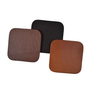 Posavasos de Cuero Genuino Hechos a Mano, Disponibles en Varios Colores con Soporte - Product Image 1
