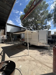 Remorque de restauration mobile 7' x 14' avec terrasse de 4' pour camion-restaurant, traiteur, barbecue + livraison gratuite - Product Image 1