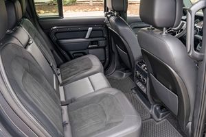 LAND ROVER DEFENDER 110 V8 2023 USADO, Volante a la Izquierda/Derecha - Product Image 2