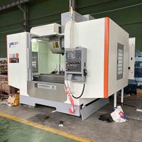 Centre d'usinage vertical CNC VMC1270 avec commande GSK et broche BT40 pour la production de moules et de composants aérospatiaux