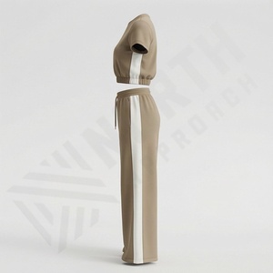 Conjunto Deportivo de Invierno Personalizado para Mujer, Dos Piezas, 100% Algodón, Sudadera con Capucha Transpirable, Pantalones Deportivos con Cintura Elástica, Forro Polar Premium - Product Image 3