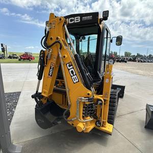Chargeuse compacte JCB 1CXT de qualité supérieure conçue pour un travail efficace et polyvalent et maintenant disponible à bas prix en gros - Product Image 3