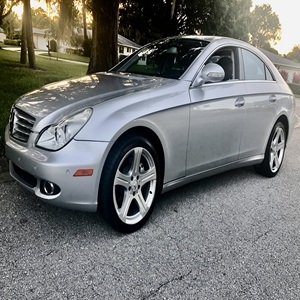 2020 Mercedes-Benz CLS SUV 4MATIC Sport Interior de cuero oscuro Turbo Engine FWD Drive usado a la venta a precio - Product Image 2