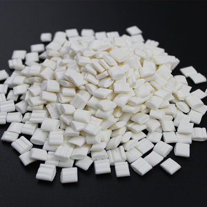 Bonne résistance à la température de colle thermofusible solide <span class=keywords><strong>EVA</strong></span> de flocon blanc direct d'usine pour la reliure de livre - Product Image 1
