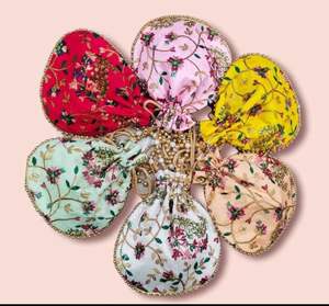 Bolsos Potli de Satén con Lentejuelas, Bordados a Mano, Estilo Bohemio, Diseño Étnico Indio, Último Diseño, Unisex, Regalo de Boda - Product Image 3