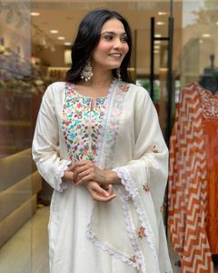 Indian Designer Wedding Party Wear <b>Viscose</b> Chanderi Heavy Embroidered Work <b>Top</b> and Bottom With Chanderi Silk Dupatta - Product Image 1
