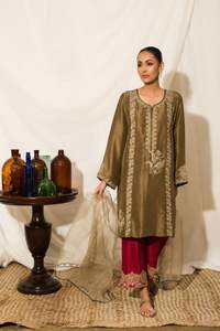 Dernière Kurta de broderie indienne pakistanaise à la mode avec robe Plazo en dentelle et détails de boutons vêtements de mariage 2025 - Product Image 2