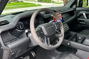 LAND ROVER DEFENDER 110 V8 CARPATHIAN EDITION 2023 USADO (LHD/RHD) - Product Image 3