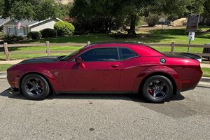 Challenger SRT Super Stock 2021 ~5 700 milles, V8 suralimenté, 759 ch vérifiés par dynamomètre, pneus radiaux de dragster - Product Image 3