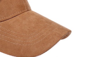 โรงงานรับผลิตหมวกเบสบอลผ้าโพลีเอสเตอร์/ผ้าฝ้าย ปักลายด้วยมือ สไตล์ภาพ ระบายอากาศ กันน้ำ สำหรับกีฬากลางแจ้งแบบยูนิเซ็กส์ - Product Image 4