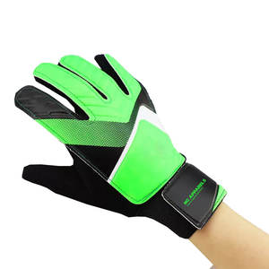 Gants de gardien de but professionnels en cuir de haute qualité, super doux, confortables, respirants et absorbant l'humidité - Product Image 2