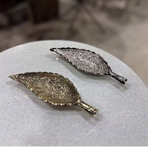 Élégant plateau de service carré en aluminium finition or et argent 100% artisanat alimentaire en métal prix de gros - Product Image 4