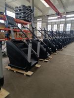 Simulateur d'escalade à cadre renforcé stable, avec plusieurs programmes prédéfinis, pour entraînement cardio en intérieur, idéal pour la maison et les studios d'entraînement professionnels