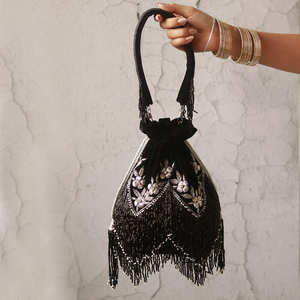 Elegantes Bolsos de Novia Bohemios Geométricos con Borlas, Cadenas de Perlas y Bordados, Cubierta Duradera - Recuerdos para Fiestas y Suministros para Bodas - Product Image 2