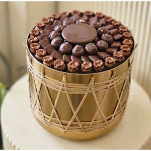 Cuenco de Metal Pulido Dorado Exclusivo, Plato de Mesa para Servir Postres Seguros, Bodas, Chocolate, Soporte para Postres Vintage - Product Image 1