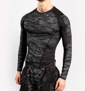 <b>High</b> Quality Lightweight Men's Rash Guard with Custom Logo Printing Best Design Material <b>Low</b> MOQ - Product Image 1