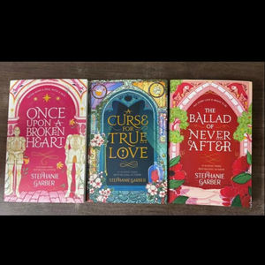 La trilogie complète Once Upon a Broken Heart, les 3 livres de Stephanie Garber (approvisionnement en gros) - Product Image 1