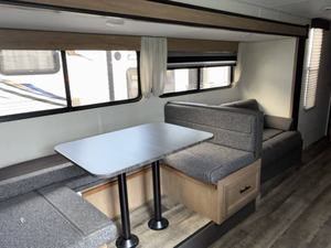 ใช้2023 F-O-R-E-S-T R-I-V-E-R G-R-E-Y W-O-L-F 29TE - Product Image 5