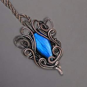 Colgante de cobre labradorita Vintage hecho a mano, regalo de compromiso de aniversario único, joyería de piedra natal chapada en oro para mamá - Product Image 3