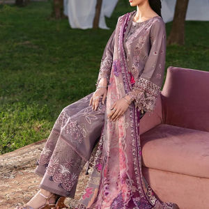 สัมผัสกับความสบายในเทศกาลอย่างที่ไม่เคยมีมาก่อนด้วยสีเหลืองมัสลินซาลวาร์ Kameez สวมใส่สบาย - Product Image 1