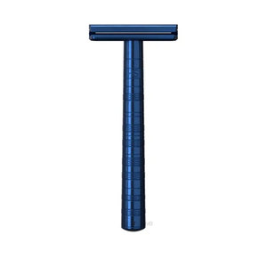 Navaja de Afeitar de Doble Hoja de Acero Inoxidable con Mango Ligero y Equilibrado de Madera/Plástico para Uso Profesional en Barberías - Product Image 1